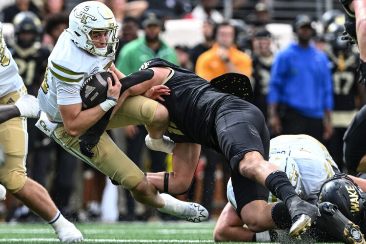 AP Top 25 Extra Points: Keeping the Ramblin’ Wreck on track is Georgia Tech goal as top